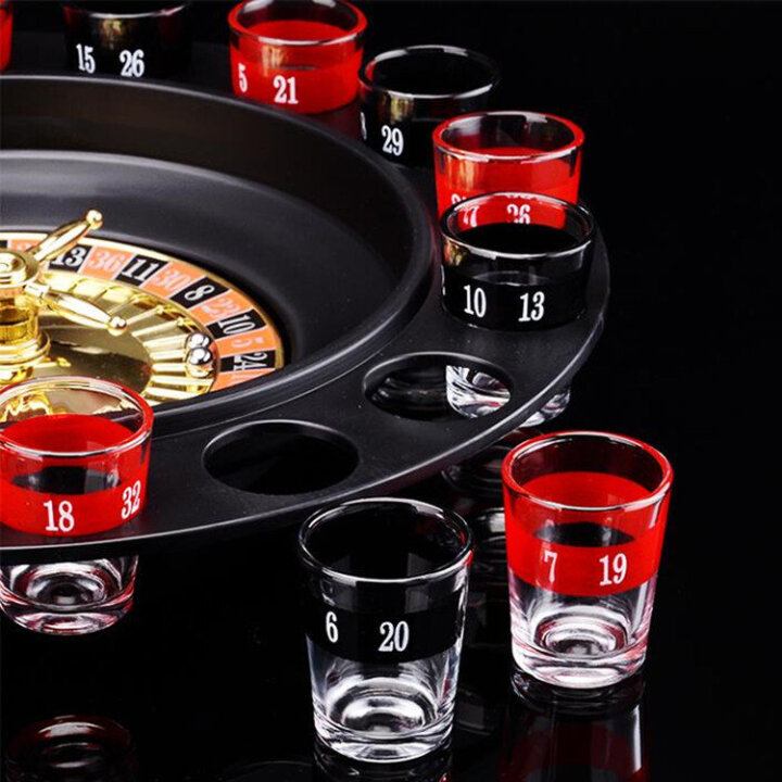 RULETA IGRA Z 16 KOZARČKI 30x30 CM