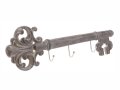 Obešalnik za ključe v obliki ključa