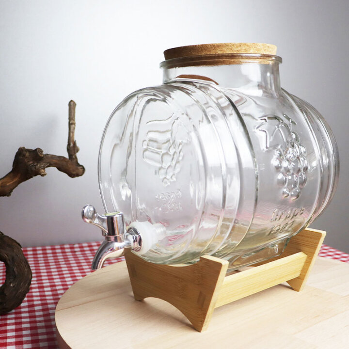 STEKLEN SOD 5 L S PIPO NA LESENEM STOJALU